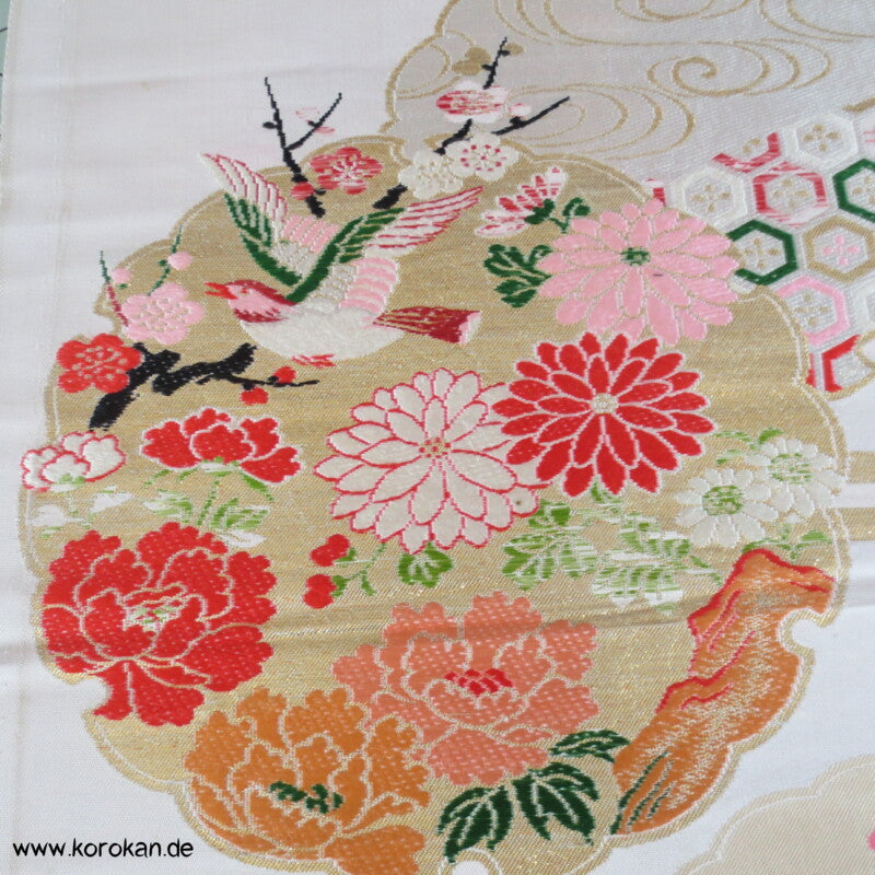 Blumenrondelle Araihari Kimono Seiden Obi Brokat