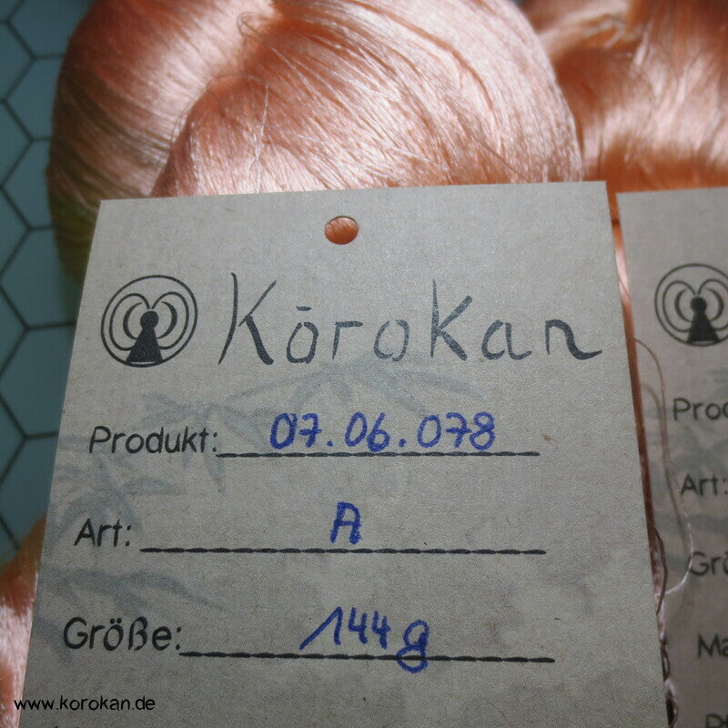altrosa blush Seidengarn zum Weben aus japanischer Obi Werkstatt