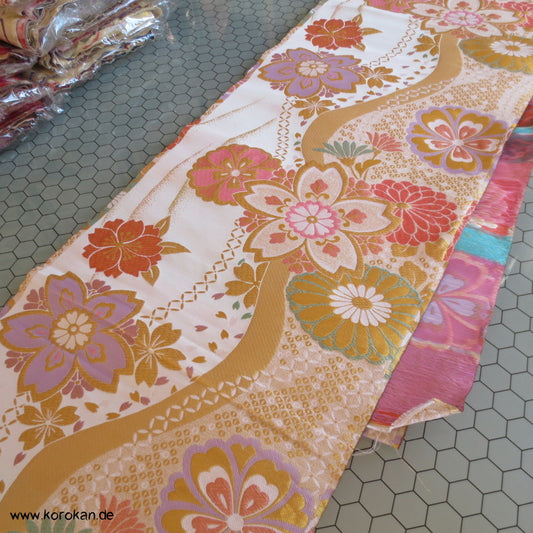 Nadeshiko Ichikura Obi Brokat Material