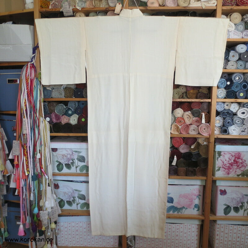 Nakagi Iromuji Kimono, naturweißer Seidencrepe