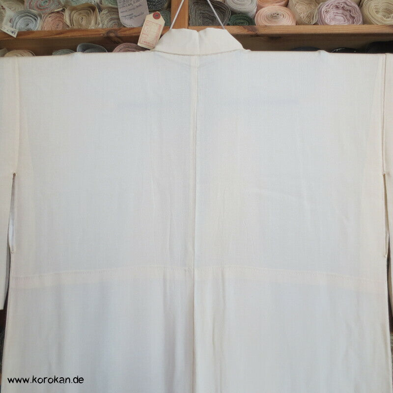 Nakagi Iromuji Kimono, naturweißer Seidencrepe