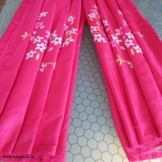 Frauen Faschings Hakama mit Blütendruck