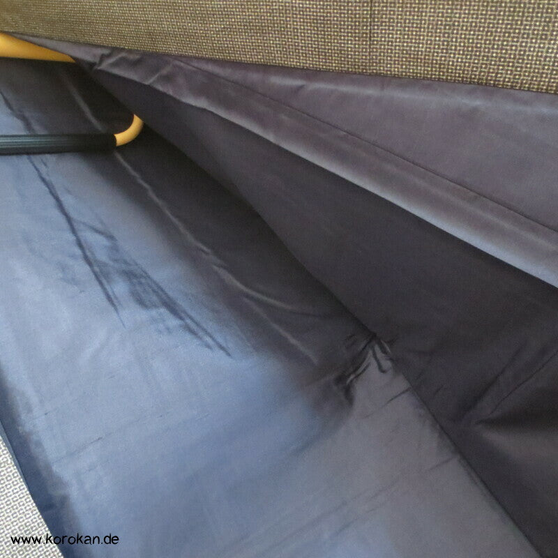 Oshima Tsumugi Seiden Komon Kimono, dunkelbraun