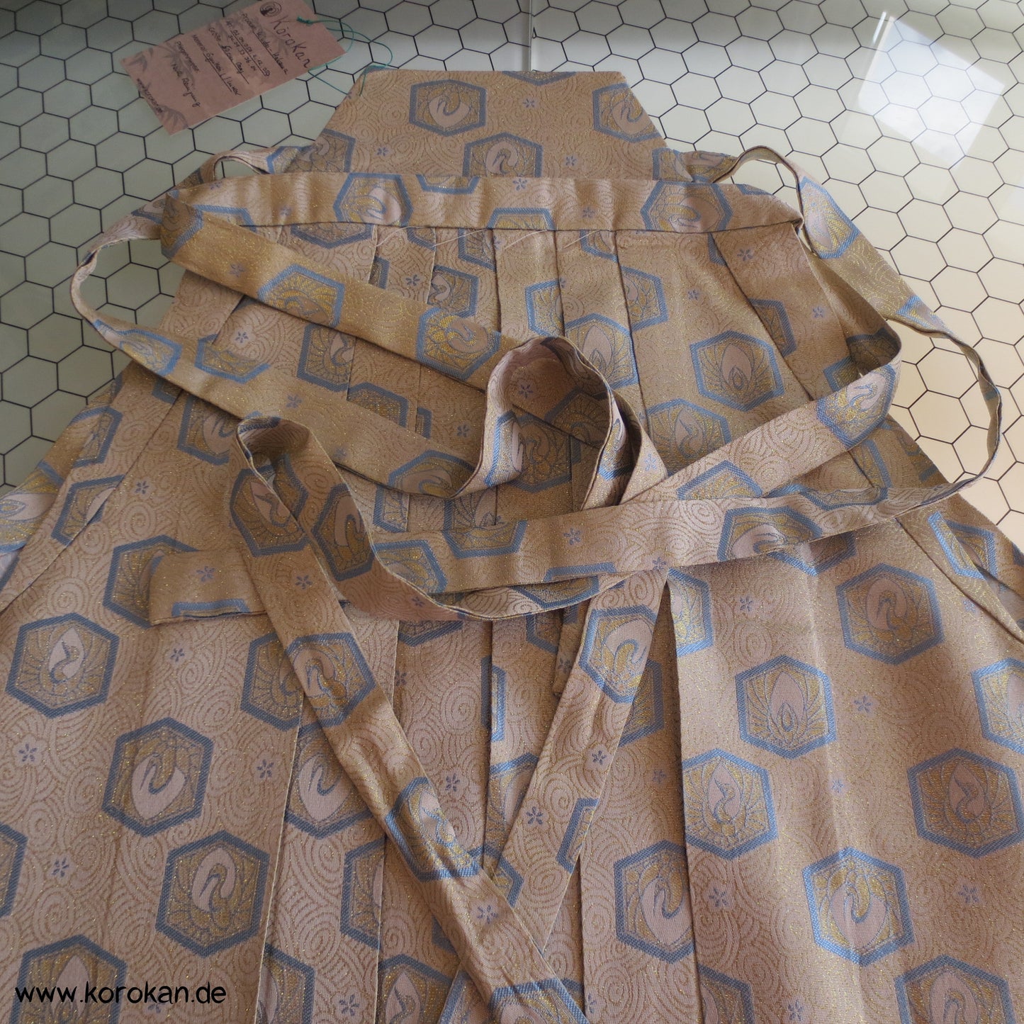 hellblau - goldene Brokat Hakama - für kleine Jungen