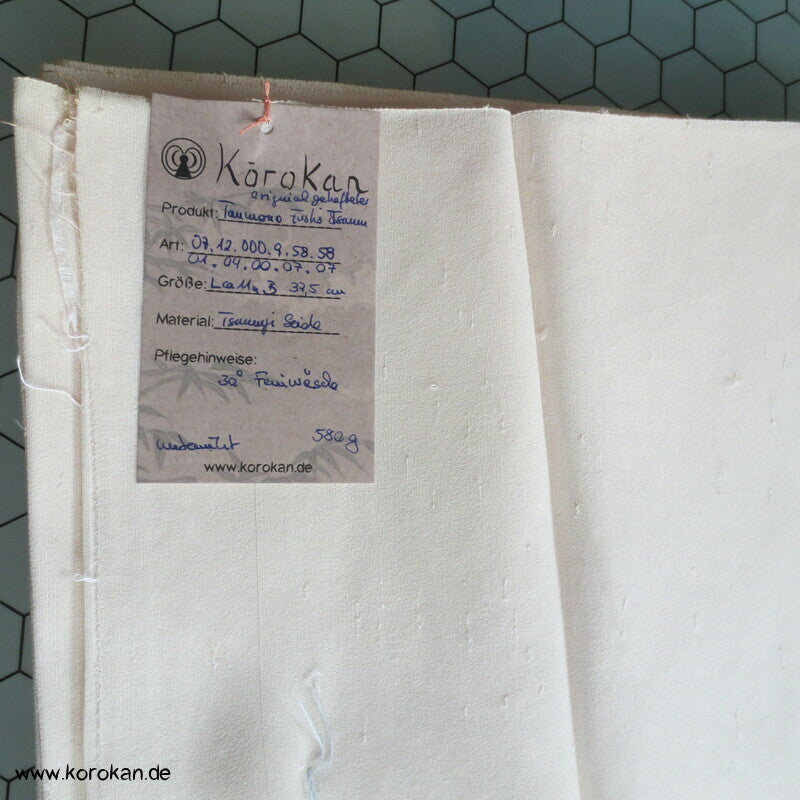 naturfarbene Fushi Tsumugi Seide Tanmono für Kimono
