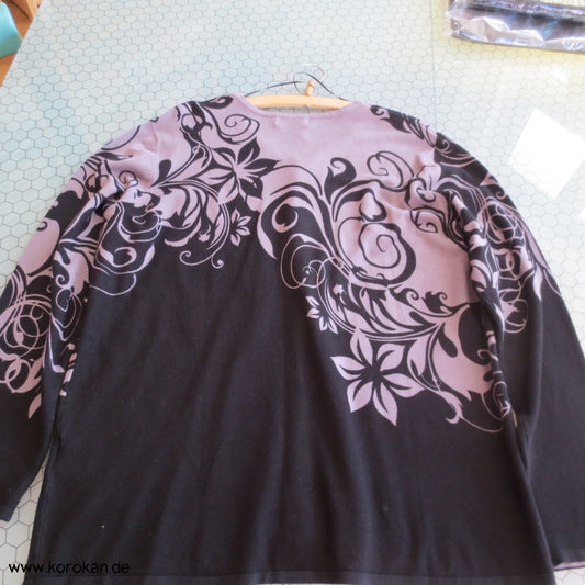 Strickjacke mit Japan Anmutung