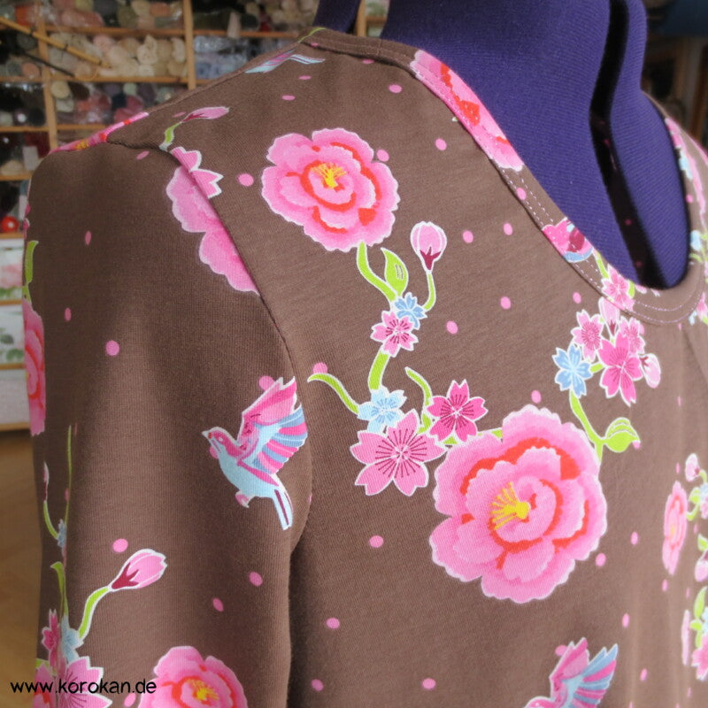 A Linien Shirt aus Stenzo Baumwolljersey Blumen, Vögel