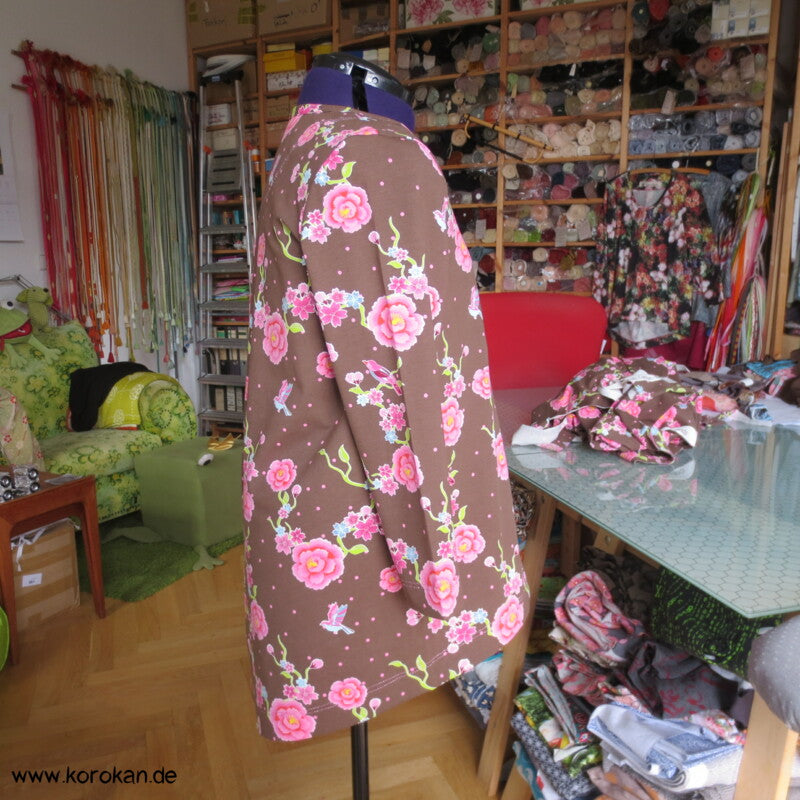 A Linien Shirt aus Stenzo Baumwolljersey Blumen, Vögel