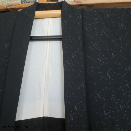 kleine Gingko Blätter schwarze Haori