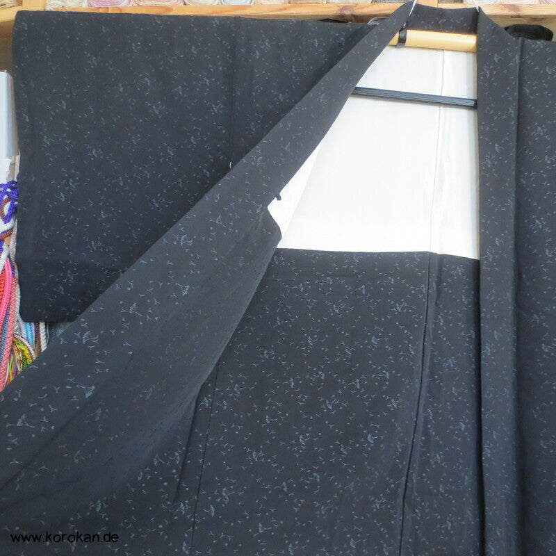 kleine Gingko Blätter schwarze Haori
