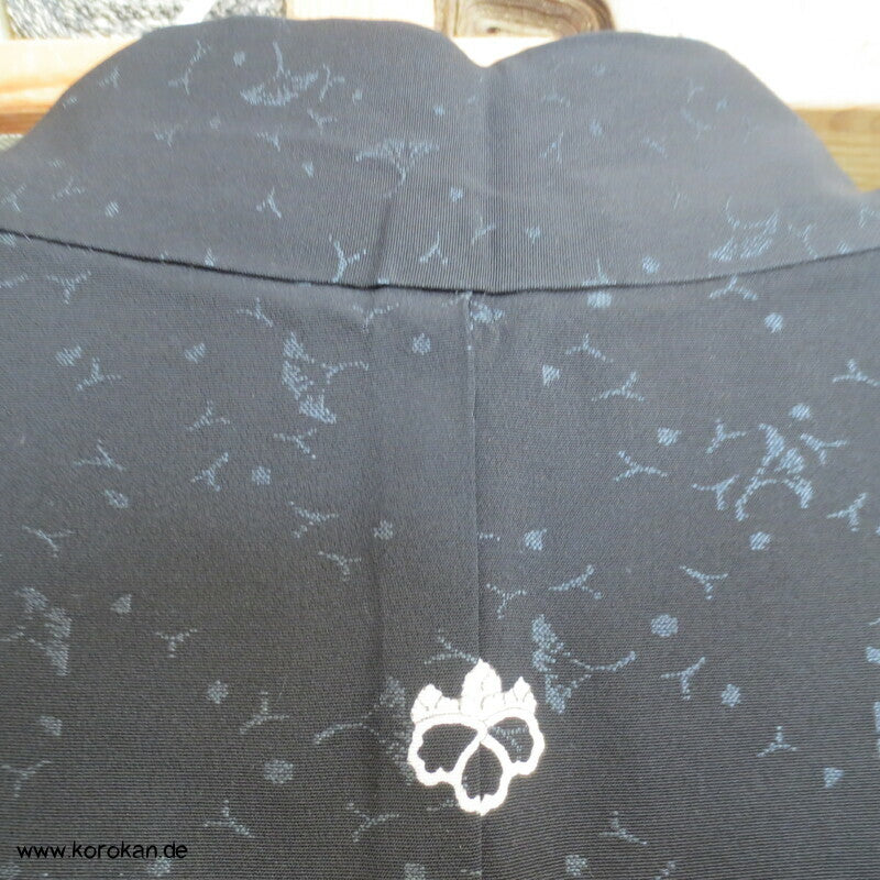 kleine Gingko Blätter schwarze Haori