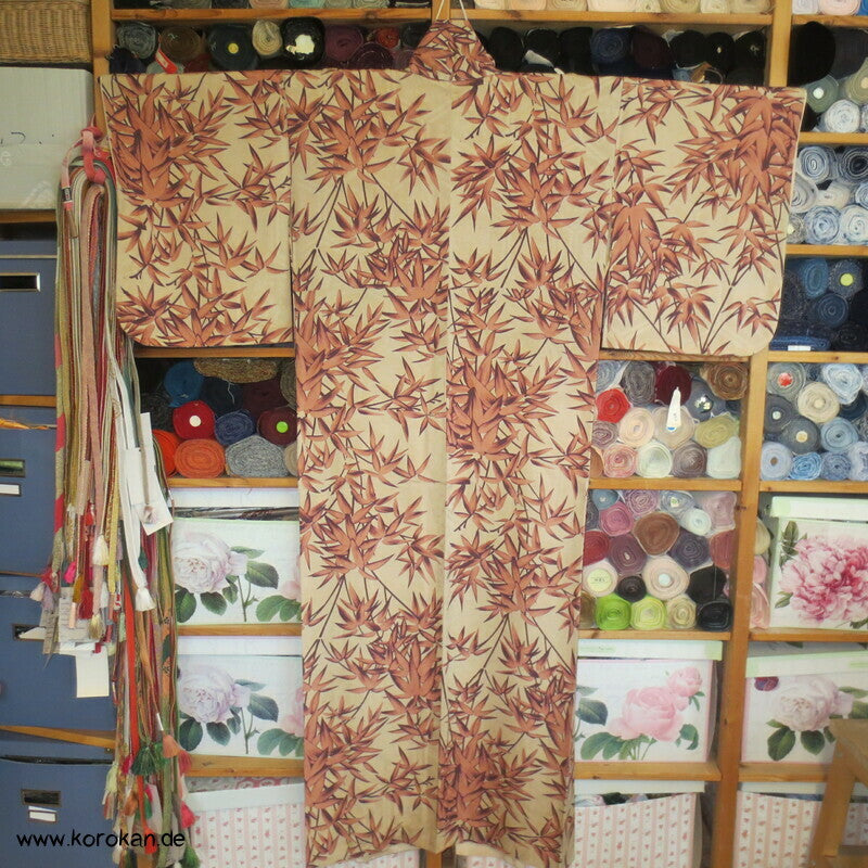 Winterbambus Komon Kimono, Rinzu Damast Seide
