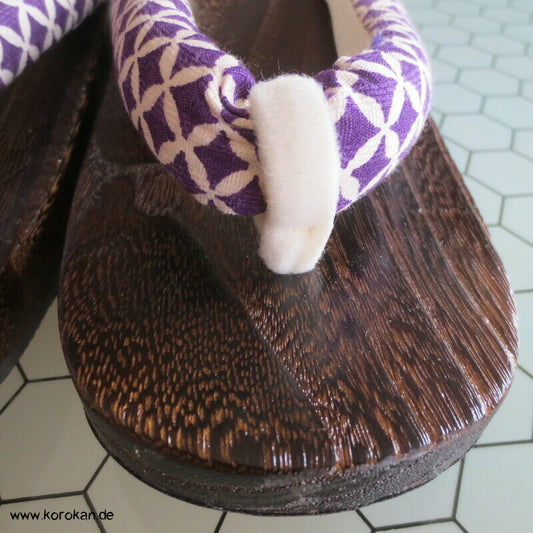 Geta - rundere schmalere Form für Damen - Shippo lila Riemen