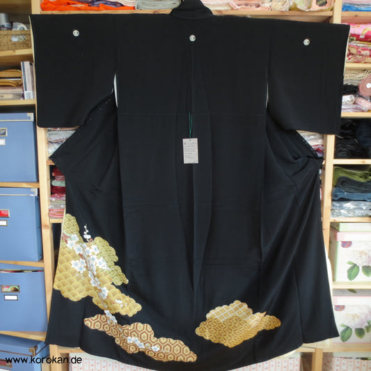 Umeblüten Wolken Tomesode Seiden Kimono