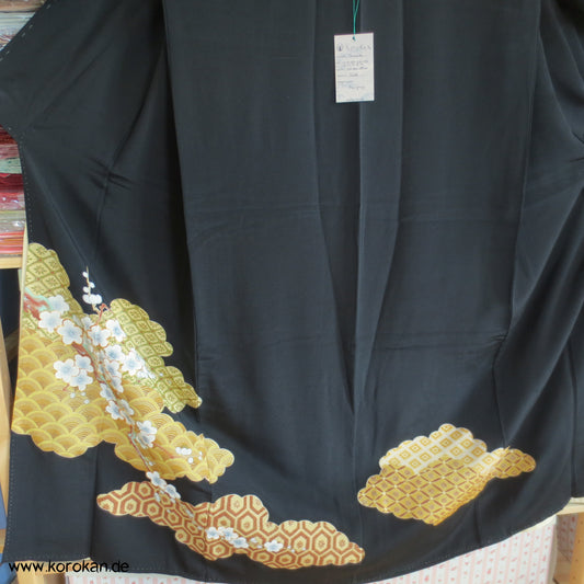 Umeblüten Wolken Tomesode Seiden Kimono