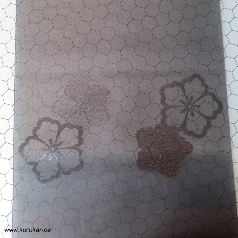 schwarz - hauchzarte Sakura Blüten Obi Sha Seide