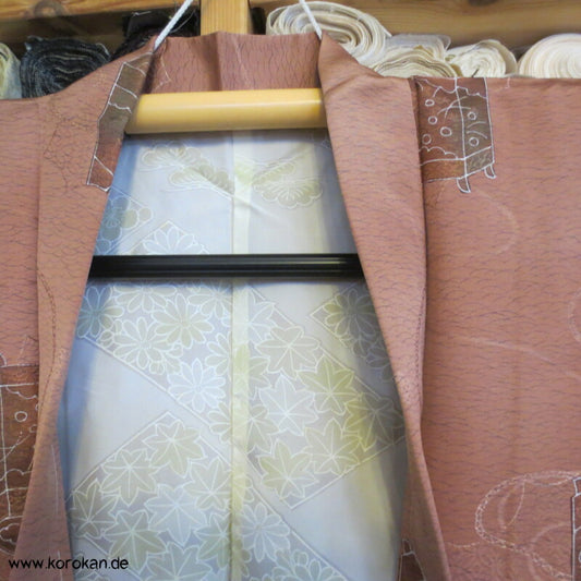 Kaioke Muschelkästchen Haori Kimono Jacke braunrosa Seidendamast