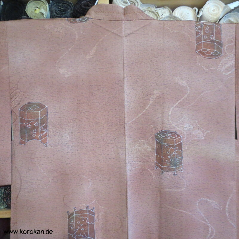Kaioke Muschelkästchen Haori Kimono Jacke braunrosa Seidendamast