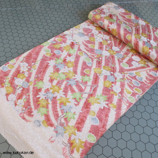 bunte Zweige Ahornblätter Kimono Seiden Rinzu Damast