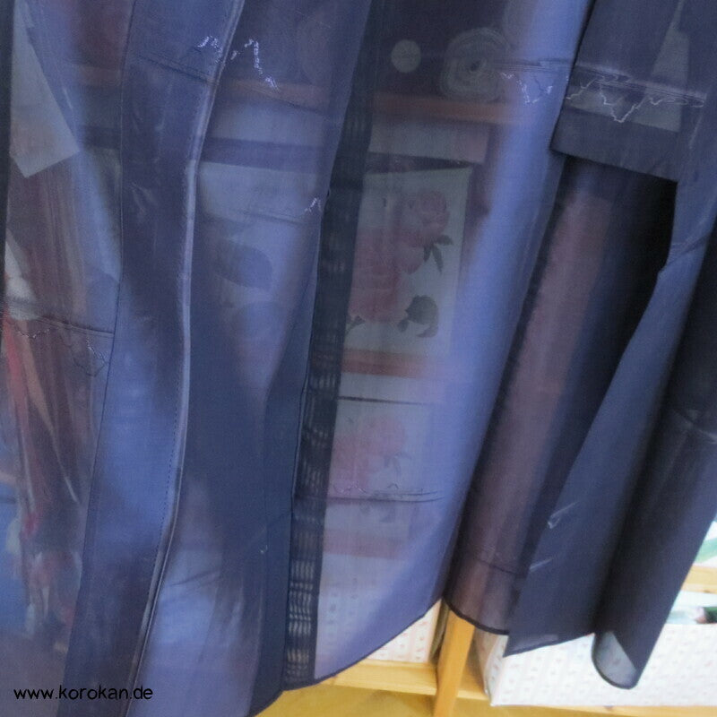 Felsengarten auf dunkellila Hitoe Kimono Seiden Sha Jacquard