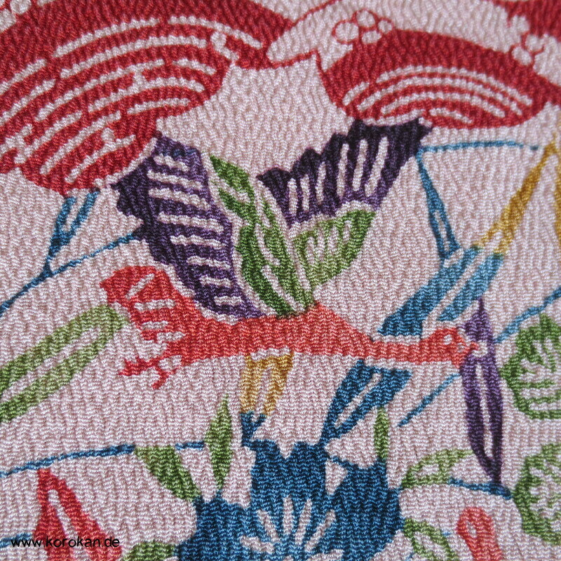 Araihari Kimono Chirimen Seidencrepe - klassische japanische Muster