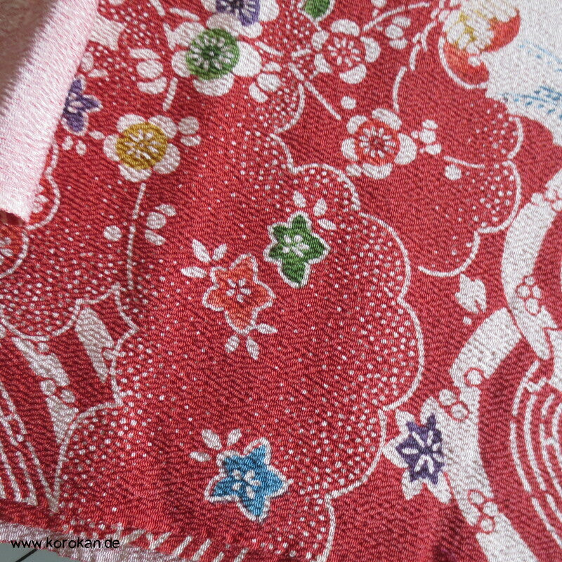 Araihari Kimono Chirimen Seidencrepe - klassische japanische Muster