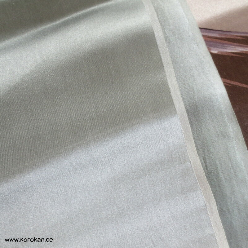 bemalter Seidensatin Haori Schulter Futter - Ebikrabbe