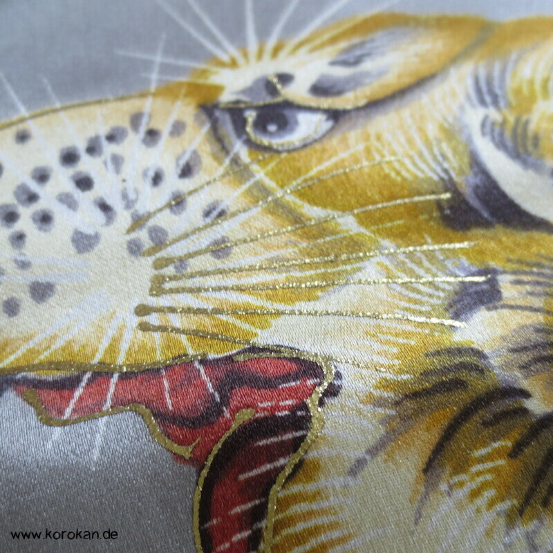 bemalter Seidensatin Haori Schulter Futter - Tiger