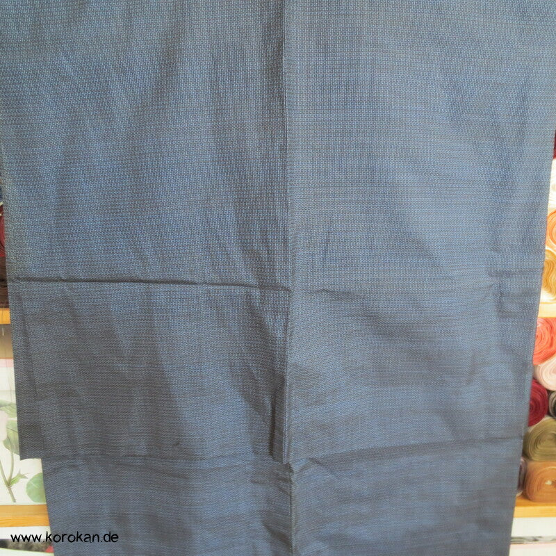 Kimono und Haori Set in blau schwarzer Kasuri Kikko Tsumugi Seide, Falke