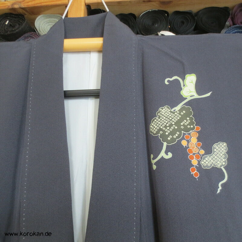 Weinblätter und Trauben, Bambus Homongi Kimono