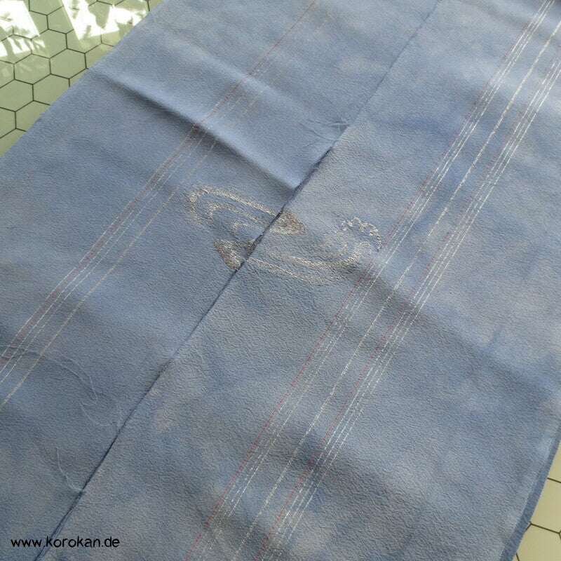 silberne Koi in blauem Wasser Araihari Kimono Seidenjacquard Decoupé Georgette