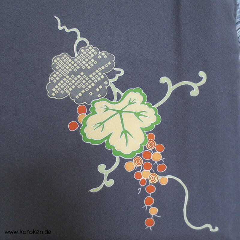 Weinblätter und Trauben, Bambus Homongi Kimono