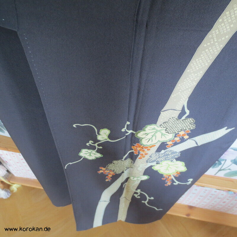 Weinblätter und Trauben, Bambus Homongi Kimono