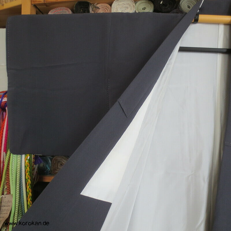 Weinblätter und Trauben, Bambus Homongi Kimono
