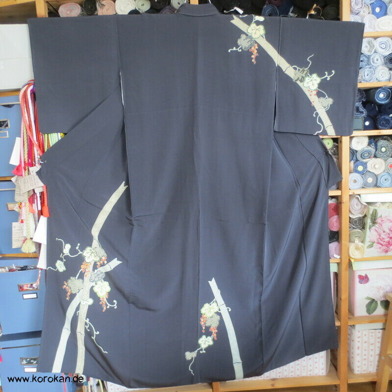 Weinblätter und Trauben, Bambus Homongi Kimono
