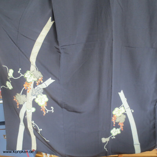 Weinblätter und Trauben, Bambus Homongi Kimono