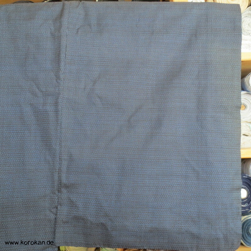 Kimono und Haori Set in blau schwarzer Kasuri Kikko Tsumugi Seide, Falke