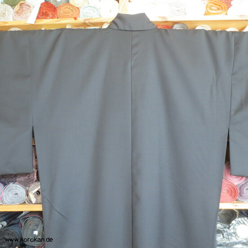schwarzer Iromuji Kimono reine 120'er Cool Wool Schurwolle, Anfertigung