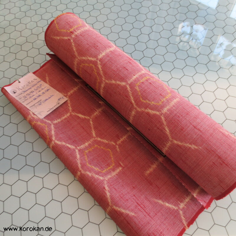 Kikko Kasuri Bienenwabenmuster Kimono Wolle