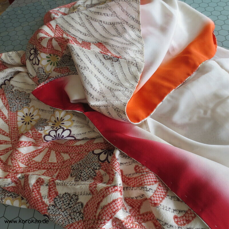 Genji Guruma Wasserräder antiker Furisode Seidendamast Kimono