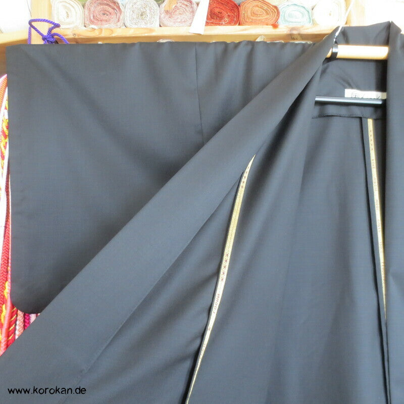 schwarzer Iromuji Kimono reine 120'er Cool Wool Schurwolle, Anfertigung