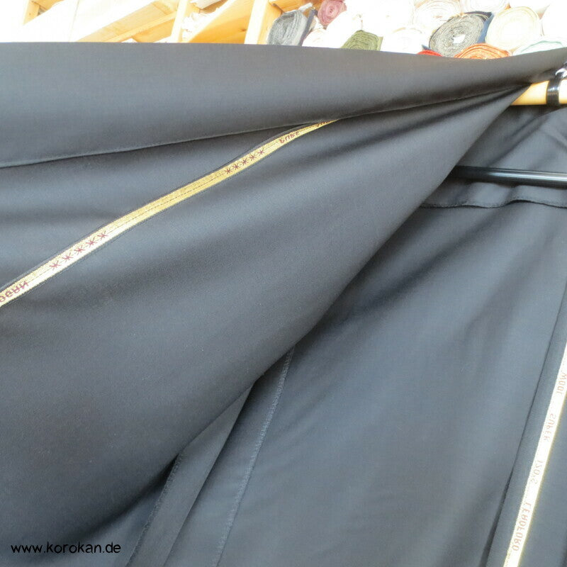 schwarzer Iromuji Kimono reine 120'er Cool Wool Schurwolle, Anfertigung