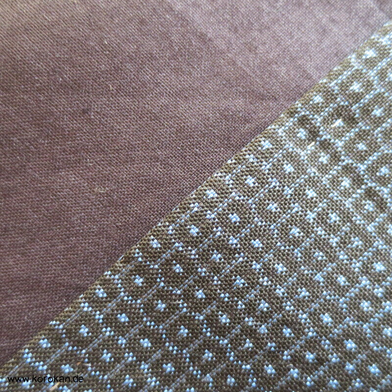 Kimono und Haori Set in blau schwarzer Kasuri Kikko Tsumugi Seide, Falke