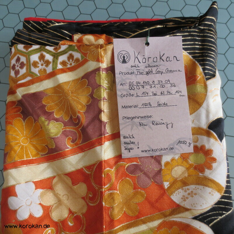 goldene Wellen auf schwarz, Wasserräder Higaki Seidendamast Furisode Kimono