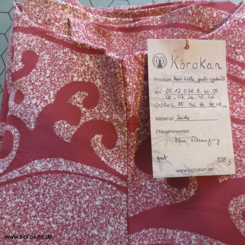 gewebte und gedruckte Wellen in blassrot Seidendamast Haori Kimono Jacke