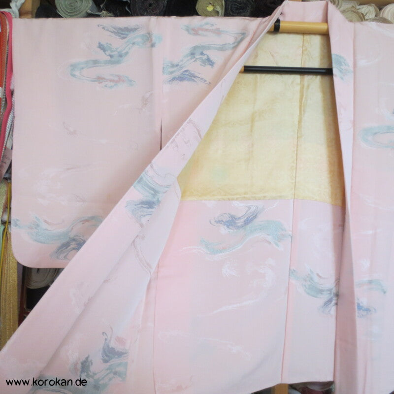 pastellfarben glänzende Urushi Wellen Seidenbrokat Haori Kimono Jacke