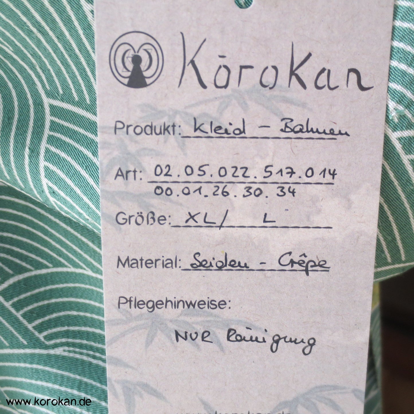 Fächer auf Wellen Chirimen Seiden Crepe Wickel - Kleid