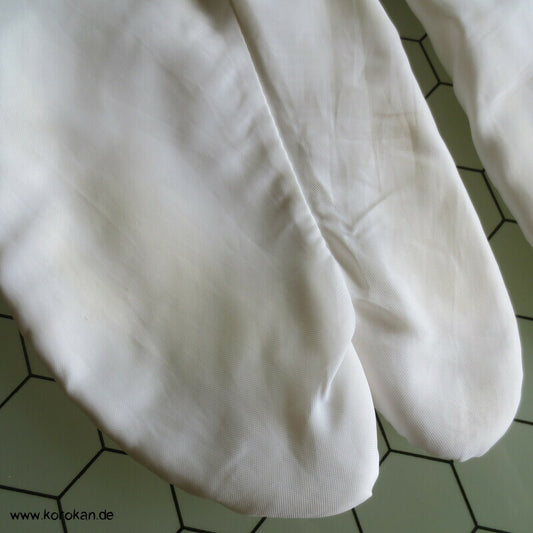 Vintage Tabi weiß mit Haken, 24,5 cm