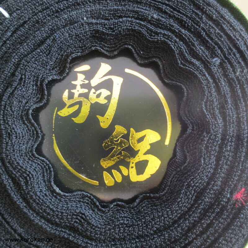 schwarzer Chirimen Crepe Seiden Tanmono Kimono