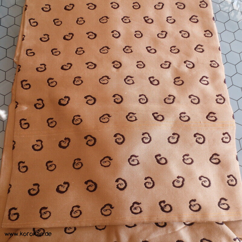 Nagoya Obi Kringel auf goldbeige